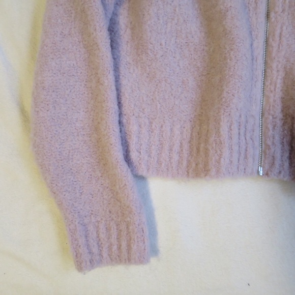 ARITZIA Wilfred Free Gwyneth Half Zip Sweater - Picture 4 of 9